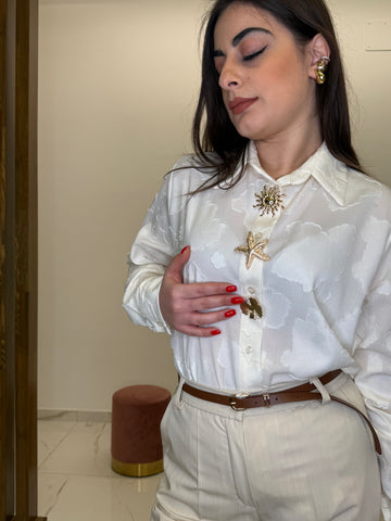 Camicia con ricamo in rilievo