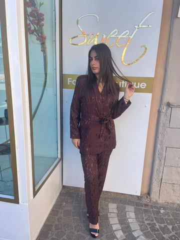 Tailleur in rilievo